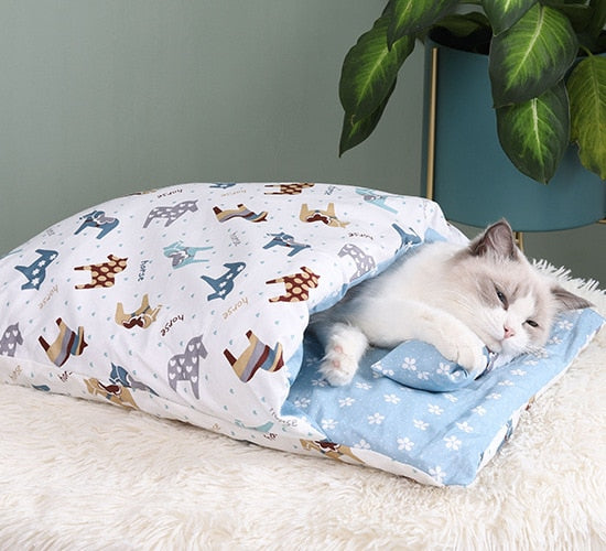CaliCloud Cotton Pet Bed