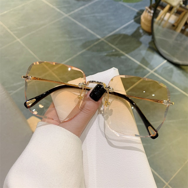 Glam Clip Frameless UV Sunglasses