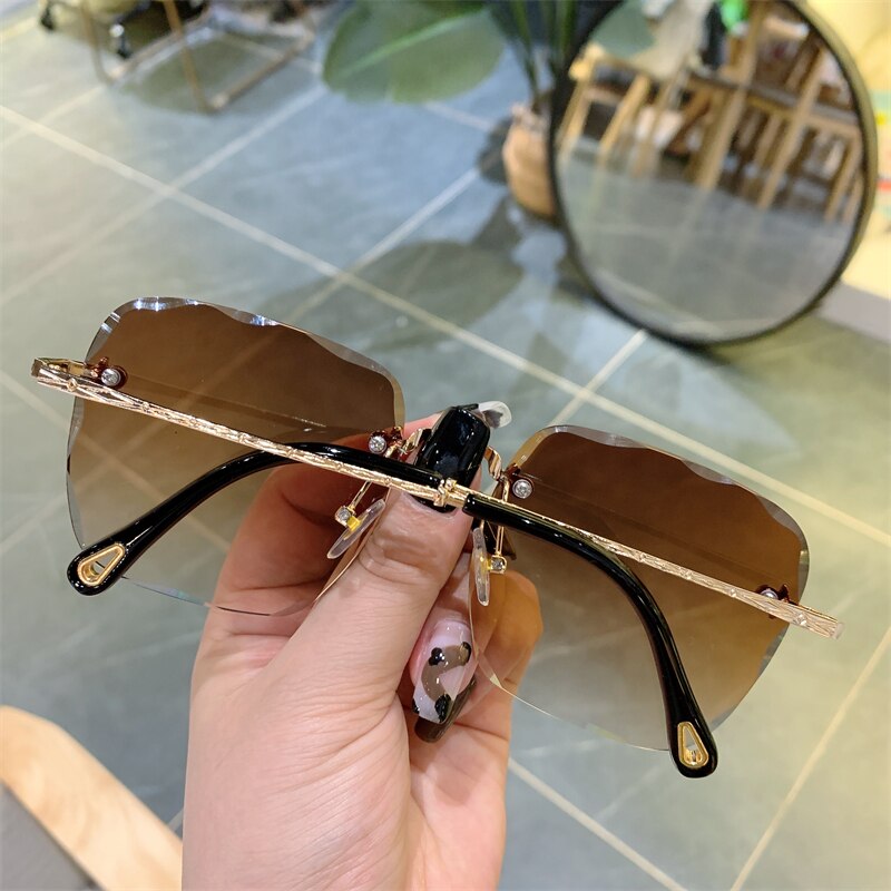 Glam Clip Frameless UV Sunglasses